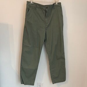 G.H. Bass & Co. Olive Straight Leg Pants